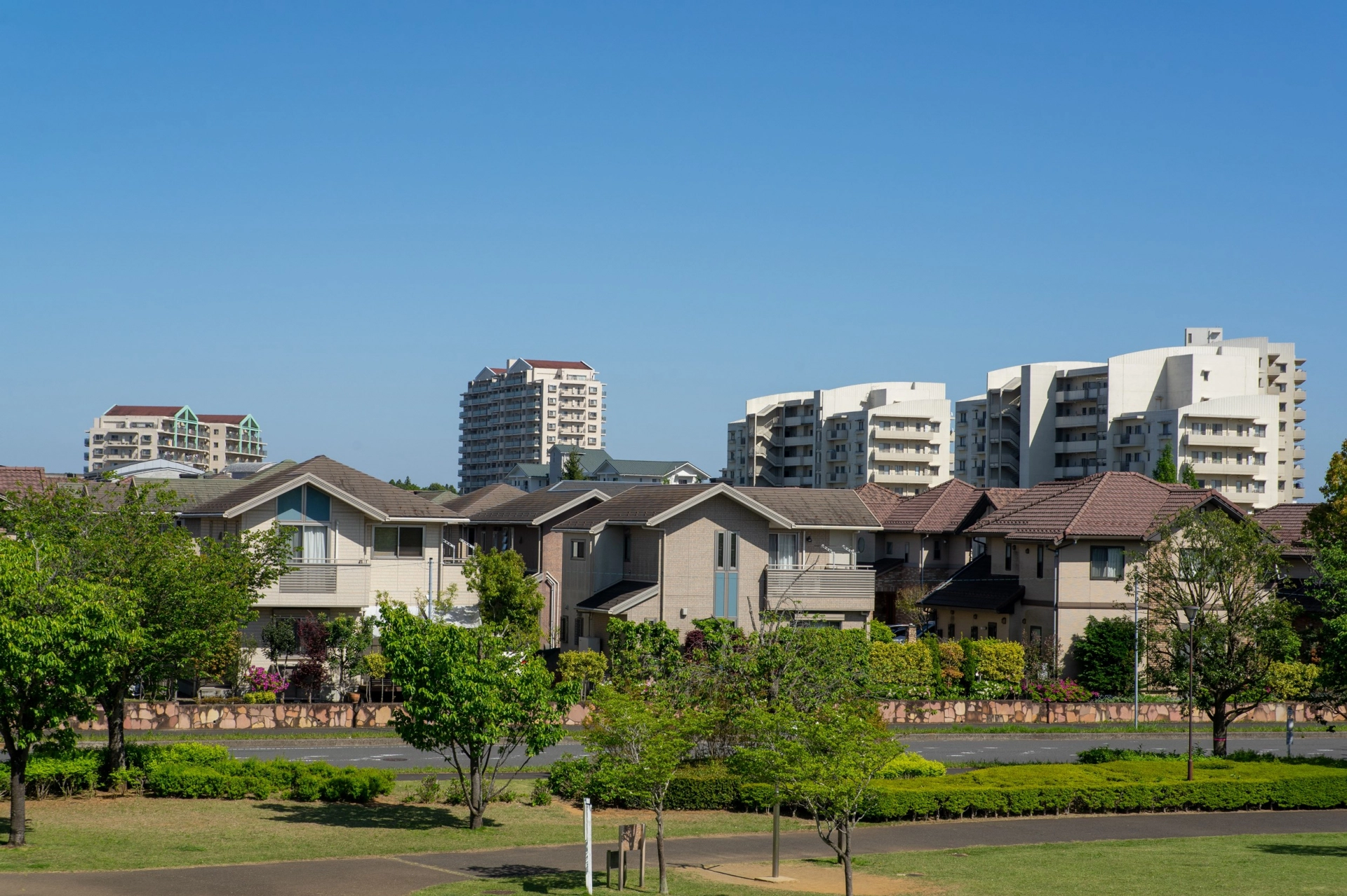 新築戸建の街並み